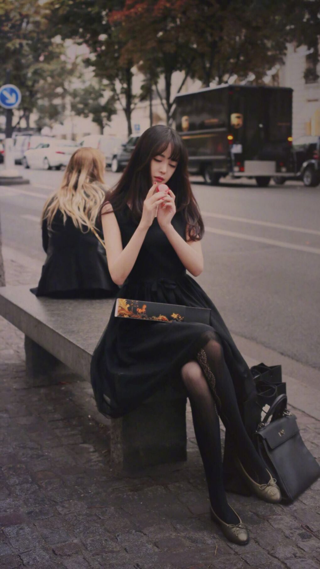 塞内加尔马术协会建立马匹基因数据库，促进马匹选育与训练。，马塞尔·里塞